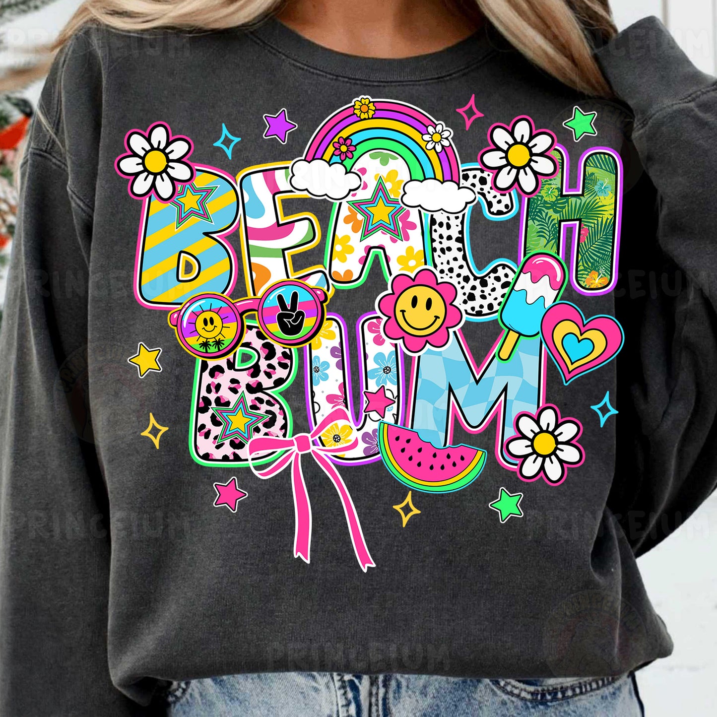 a woman wearing a sweatshirt that says happy mom