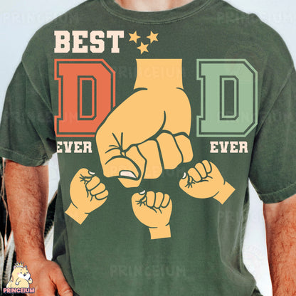 a man wearing a green t - shirt that says best dad ever