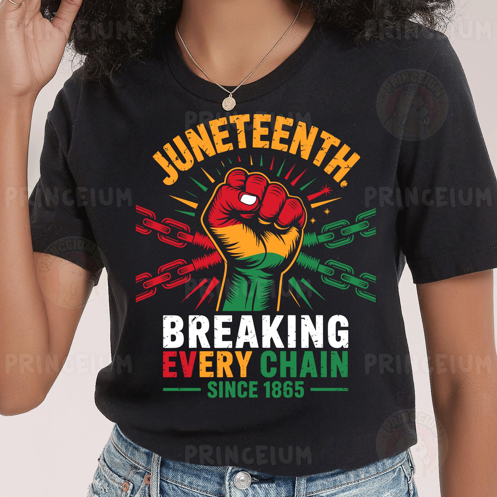 a woman wearing a black t - shirt with the words juneteeth breaking every