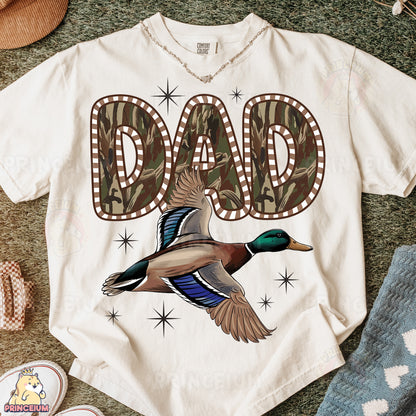 a t - shirt with a picture of a duck on it