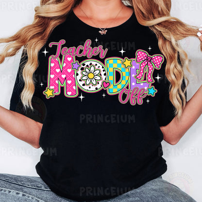 a woman wearing a black t - shirt with the word model on it