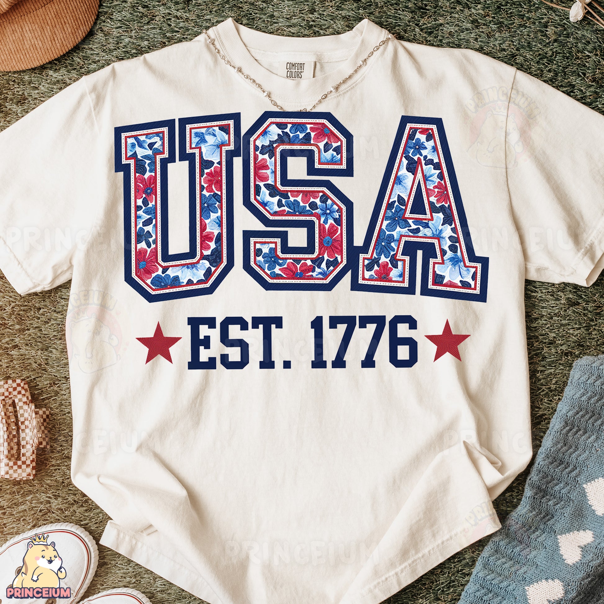 a t - shirt with the word usa on it