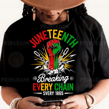 a person wearing a black shirt and a brown hat