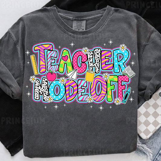 a t - shirt with the words teachers do it on it