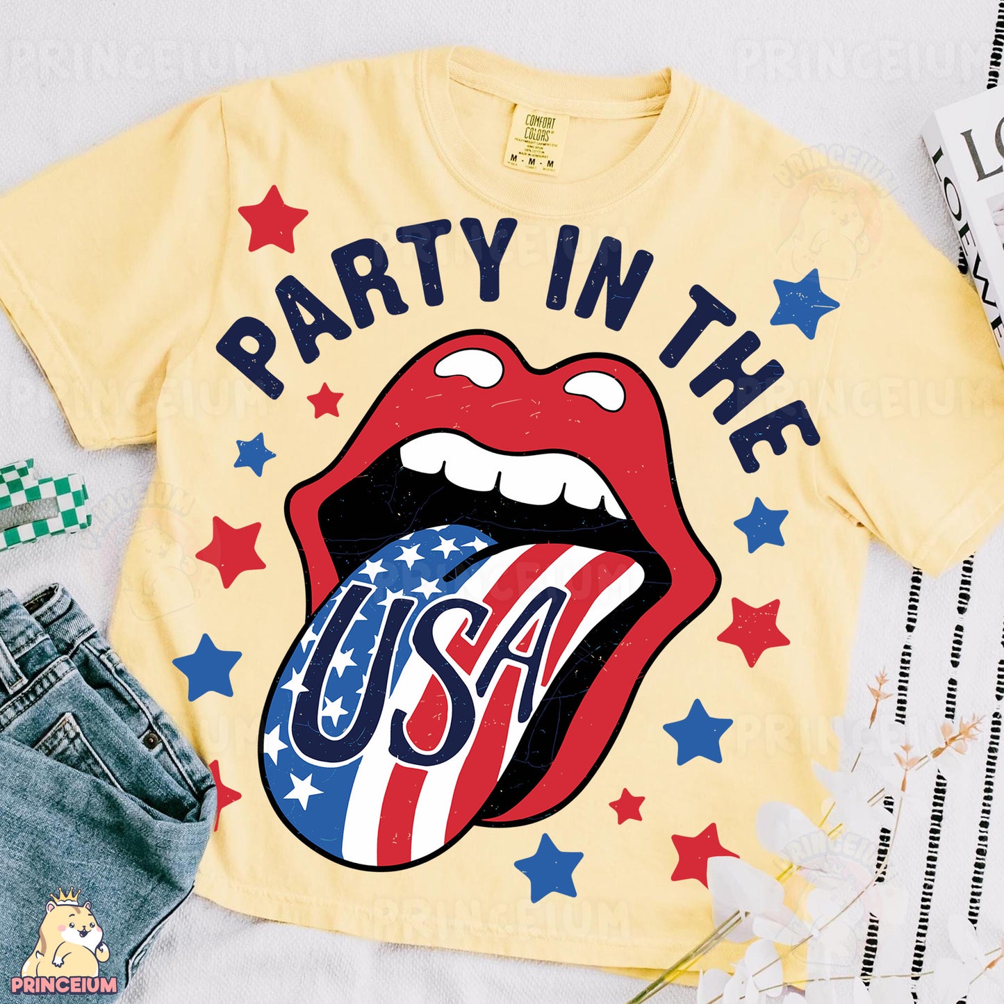 a t - shirt with the rolling stones on it