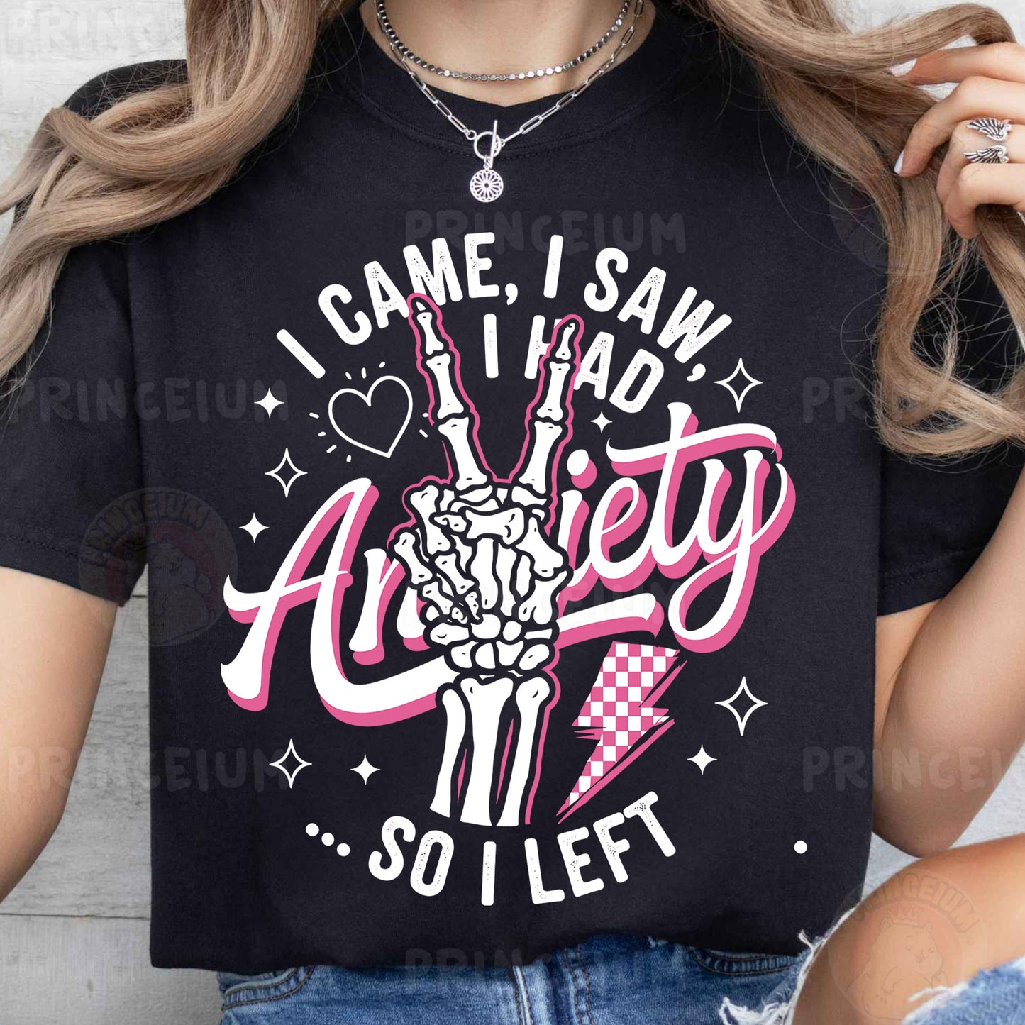 a woman wearing a t - shirt that says i came i saw, i had