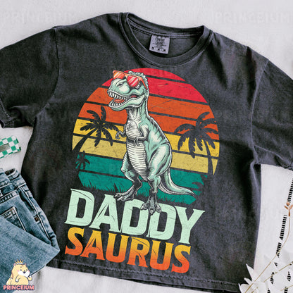 a t - shirt that says daddy saurus with a dinosaur on it