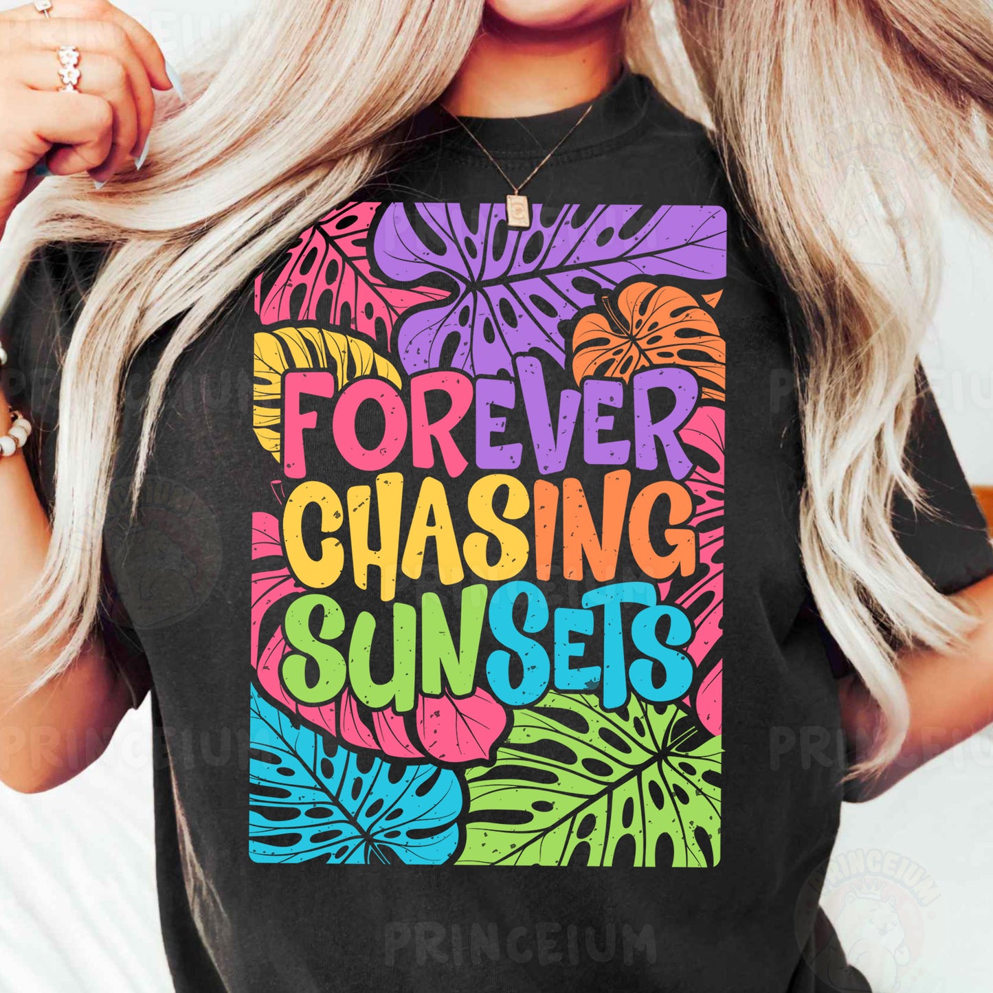 a woman wearing a t - shirt that says forever chasing sunsets