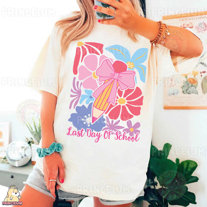 a woman taking a selfie with her cell phone