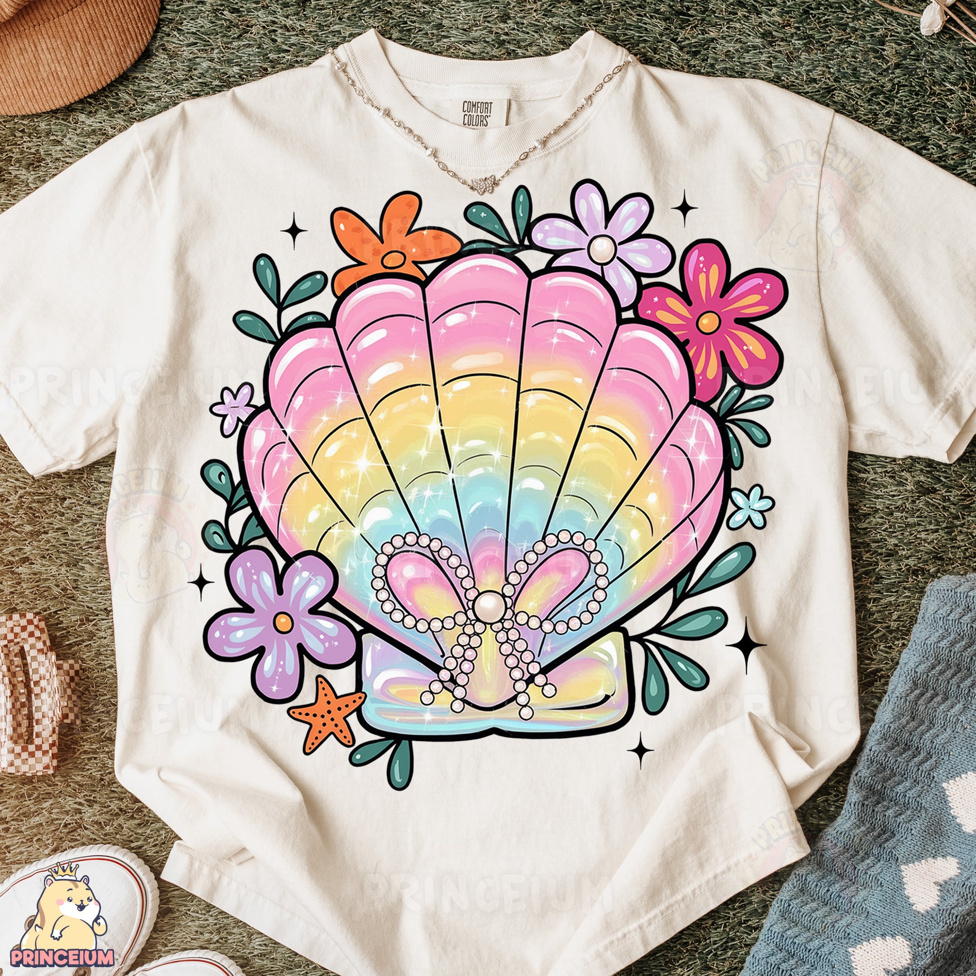 a t - shirt with an image of a seashell on it