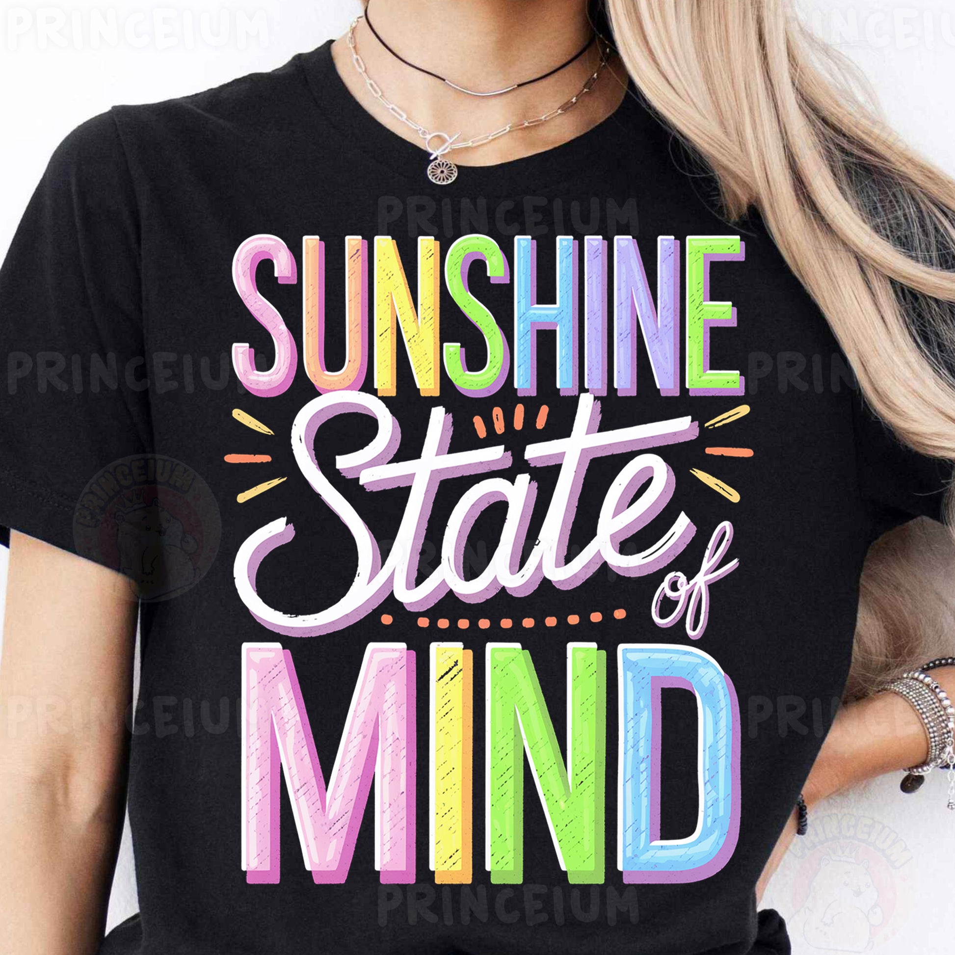 a woman wearing a black shirt that says sunshine state of mind