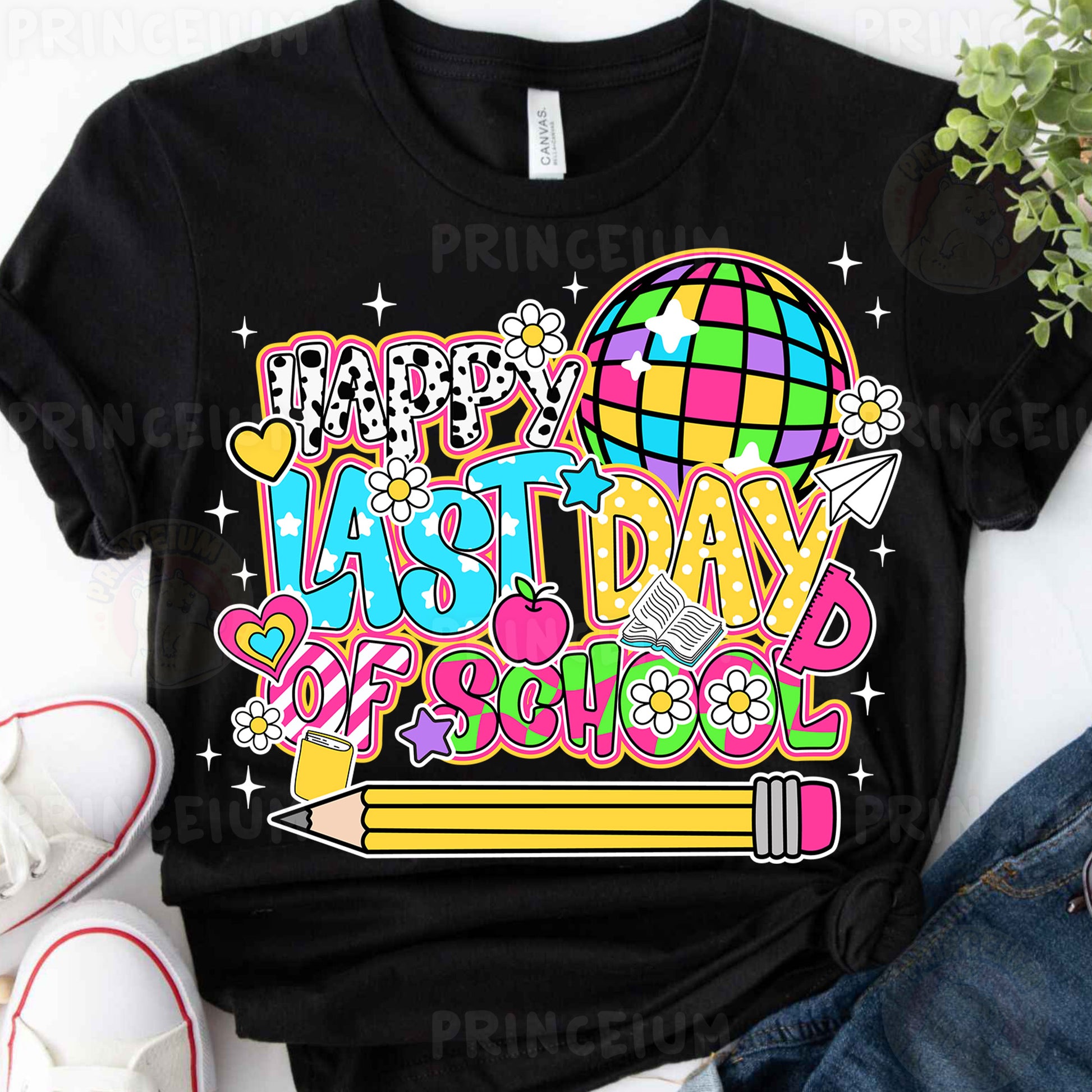 a t - shirt that says happy last day of school